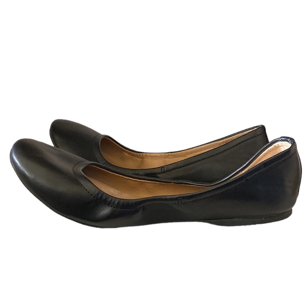 Black flats